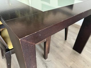 Mesa comedor extensible 6-10 comensales y 4 sillas