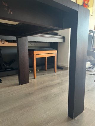 Mesa comedor extensible 6-10 comensales y 4 sillas