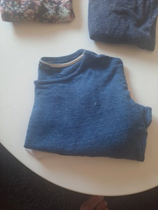 Lote 3 camisetas estampadas y lisas