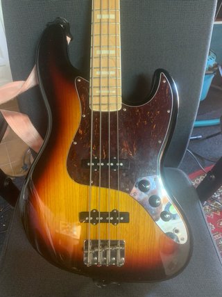 FENDER JB JB75 reissue 60s JAPONES + HARD CASE