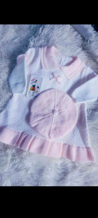 Vestido y gorrito bebé 0-3 meses