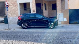 Volvo XC40 2024