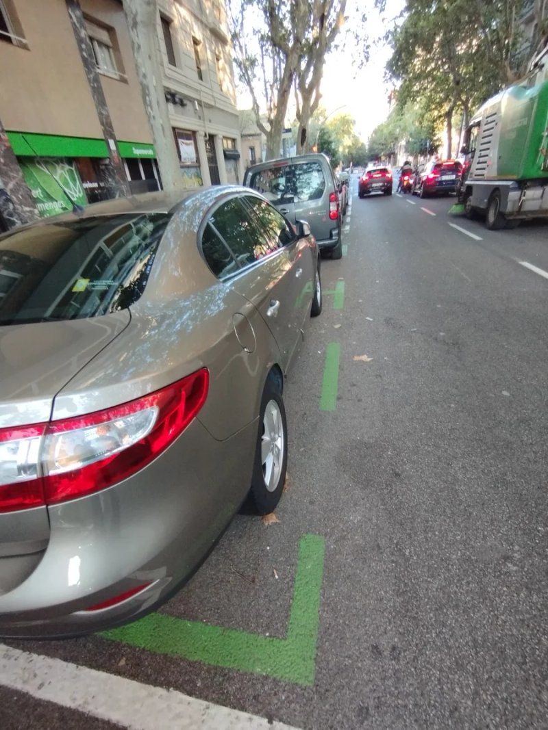 Renault Fluence 2012 - foto 1