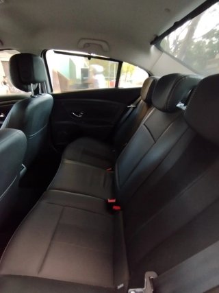 Renault Fluence 2012