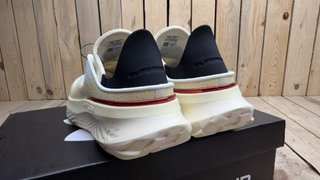 BAMBAS UNDER ARMOUR SLIPSPEED 44