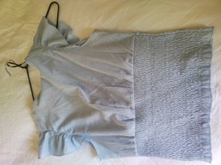Blusa Divided Nido de Abeja escote pico