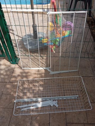 2 Scaffali e Cesto Metallici