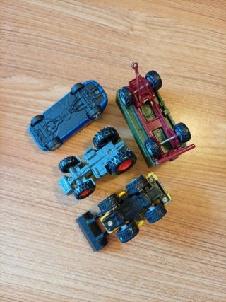 Lote Siku: 4 vehículos