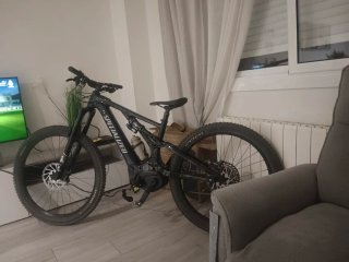 Bicicleta Eléctrica Specialized