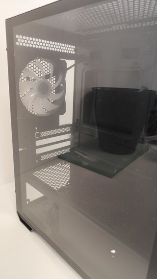 Nueva Caja Gaming PC MSI MAG Forge M100R