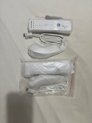 Dos Mandos Wii + dos Nunchuck