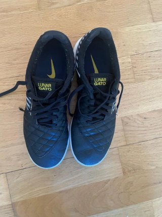 Nike Hiperfuse Lunar Gato FutSal Talla 40