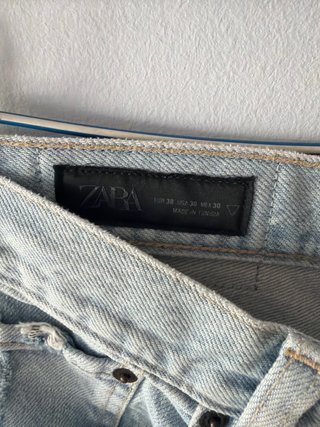 Pantalón vaquero Zara hombre Talla M