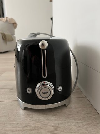 Tostadora Smeg Negra 2 Rebanadas