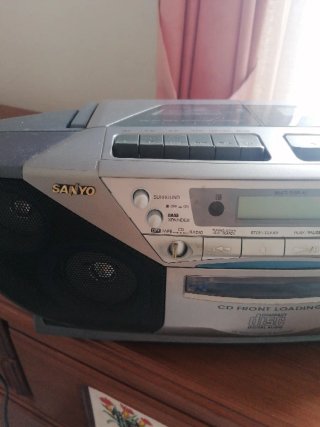 Radio CD Sanyo