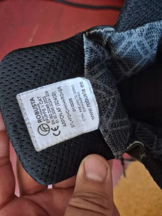 Botas robustas Gore-Tex marrones y verdes