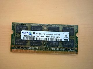 2GB DDR3 RAM Samsung PC3-8500S