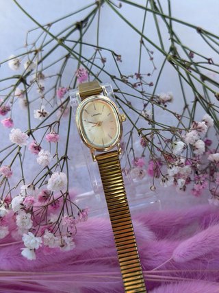 Reloj dorado acero inoxidable nuevo