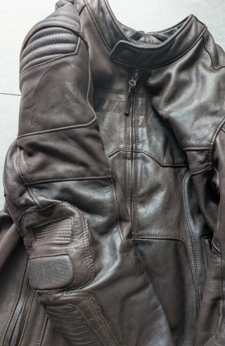 Chaqueta de cuero moto Furygan marrón