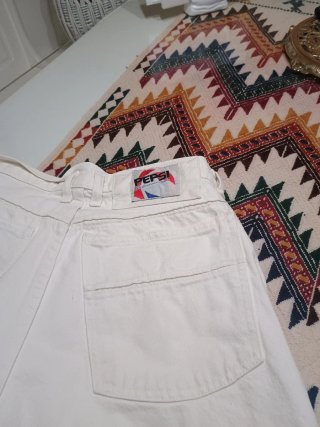 Pantalón vaquero blanco