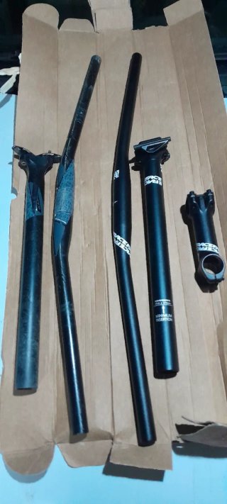 Manillar, tija y potencia bici