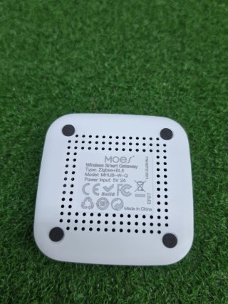 MOES Tuya ZigBee y BLE Multimodo Gateway