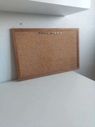 VUELTA AL COLE!! MESA Escritorio con REGALOS