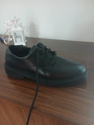 Scarpe eleganti in pelle da bambino