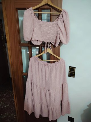 Top crop rosa