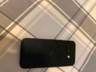 Google Pixel 9a + 3 fundas + protector pantalla