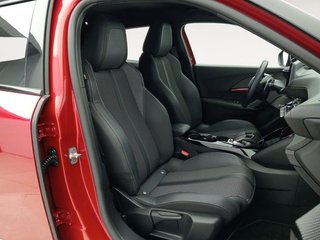 Peugeot 2008 GT Puretech 130 S&S EAT8