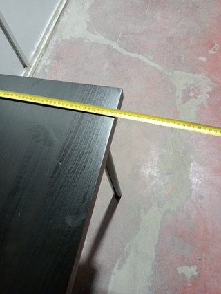 4 Mesas de madera negra