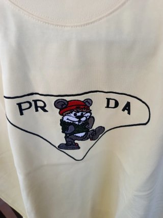 Camiseta Prada XL Bordada Nueva