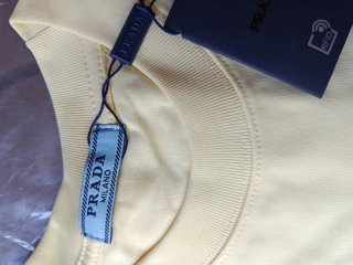 Camiseta Prada XL Bordada Nueva