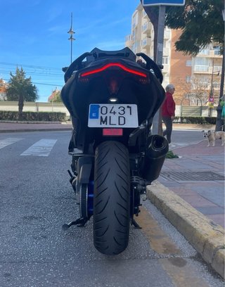 Yamaha Tmax 560