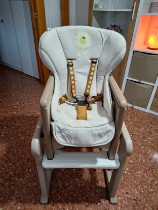 Trona de bebé con diseño de oso