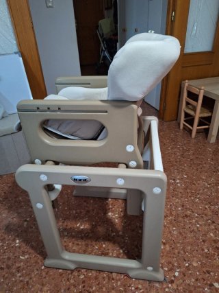 Trona de bebé con diseño de oso
