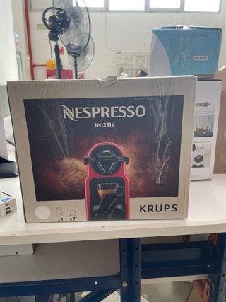 Cafetera Nespresso Inissia Krups Roja