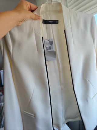 Americana Mango Blanca nueva