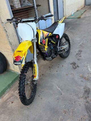 Suzuki RMZ 250 2006 Motocross