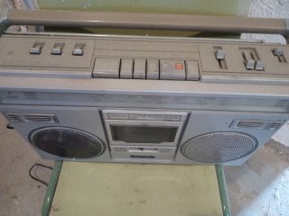 Radio Cassette Gris