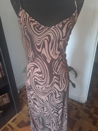 Vestido largo estampado marrón tirantes