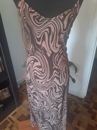 Vestido largo estampado marrón tirantes