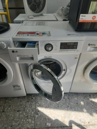 LAVADORA CON SECADORA LG  GARANTIA TRANSPORTE