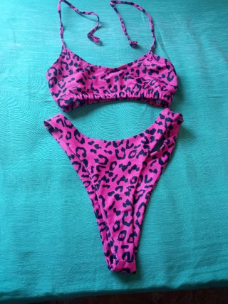Bikini estampado leopardo rosa