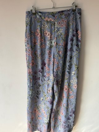 Pantalón Pedro del Hierro estampado floral