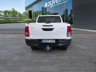 Toyota Hilux 2.4 D-4D Doble Cabina GX 110 kW (150 CV)