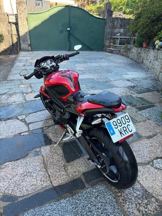 Triumph Street Triple 660 S A2