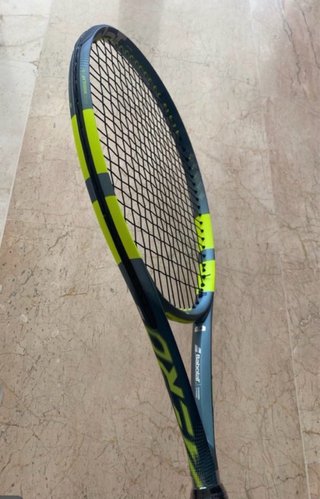 Raqueta de Tenis Babolat pure aero 98, gr 2 new