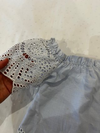 Blusa fluida azul